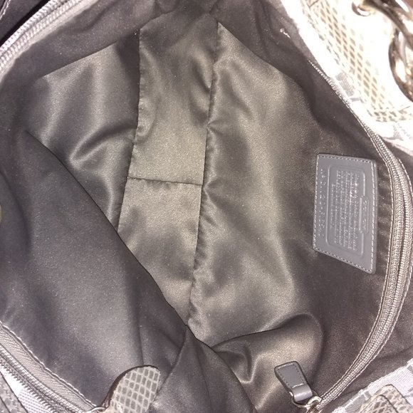 Vintage Coach Signature Penelope F16540 Handbag - Picture 4 of 16